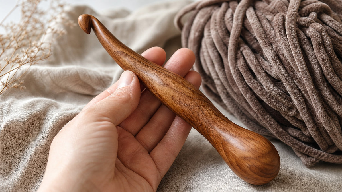 Wooden Crochet Hook Set Benefits: Why Crafters Love Them - CRAFTISS